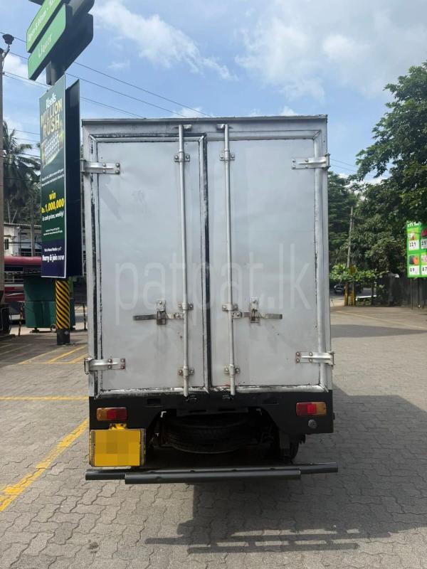 Advertisement image 6