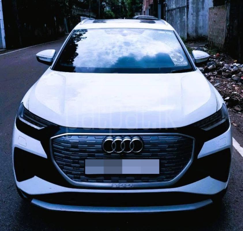 Audi Q4 2024 - பயன்படுத்தப்பட்டது SUV sale in Sri Lanka - patpat.lk
