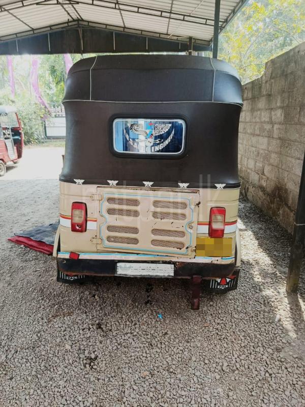 Advertisement image 6