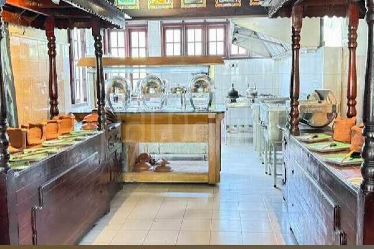 Restaurant for Sale in Hanwella