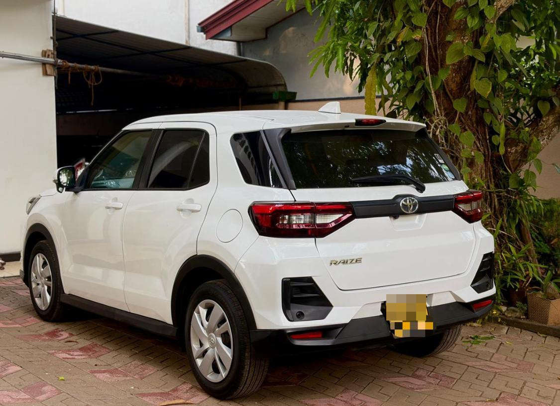 Toyota Raize 2020 - භාවිතා කරන ලද SUV රථය sale in Sri Lanka - patpat.lk