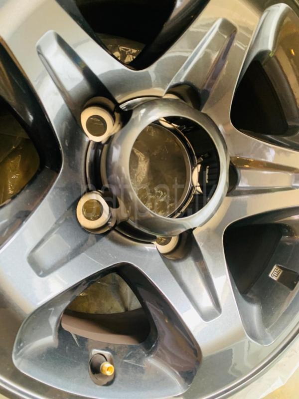 16 SIZE ALLOY WHEEL SET 2026 (JAPAN BRAND NEW) (LC76/79,hilux)