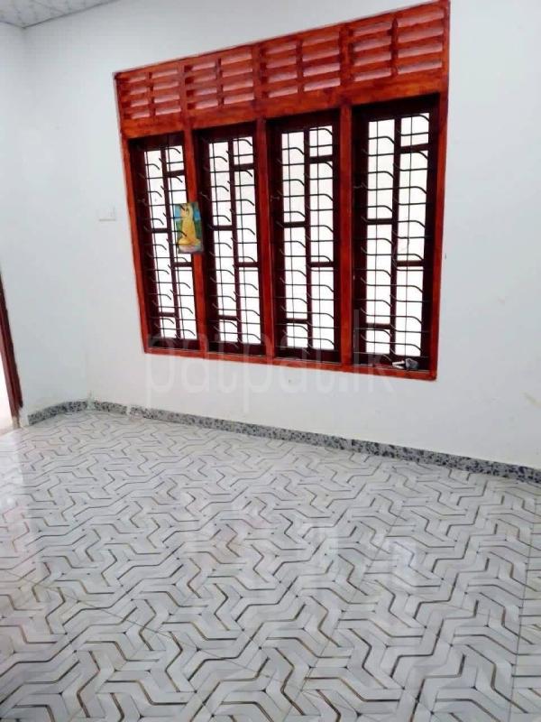 House for Sale in Minuwangoda