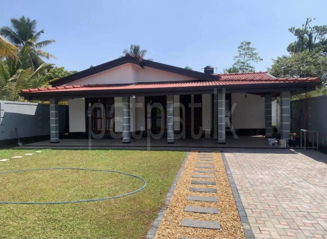 House for Sale in Homagama ads-image-1