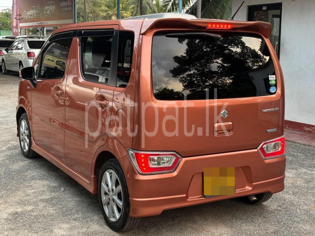 Suzuki Wagon R 2017 - භාවිතා කරන ලද කාර් sale in Sri Lanka - patpat.lk