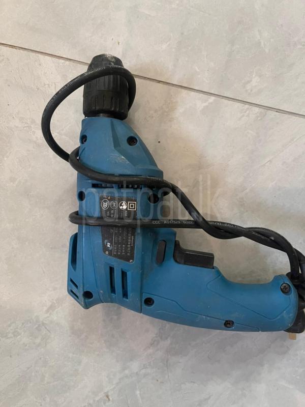 Advertisement image 3