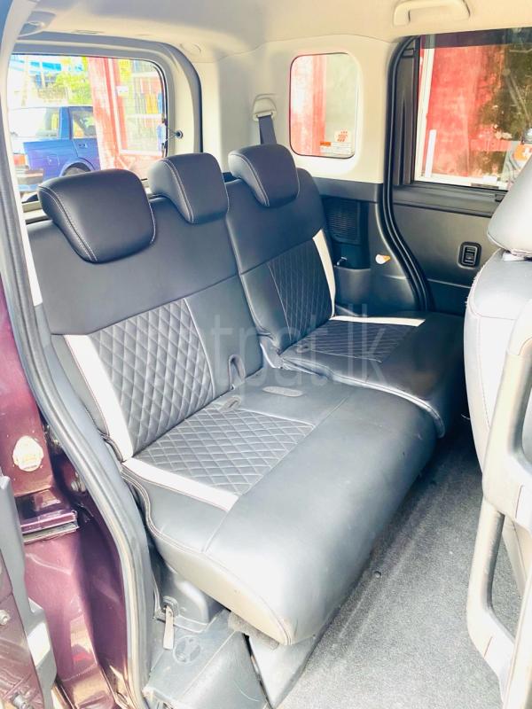 Advertisement image 6