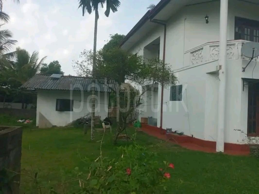 House for Sale in Minuwangoda ads-image-1