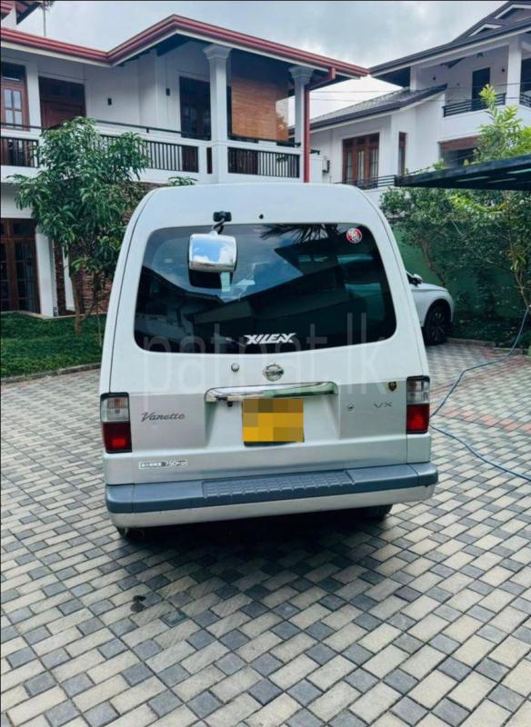 Advertisement image 6