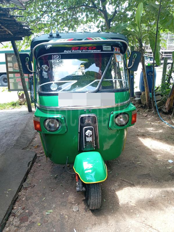 Bajaj 4 stroke 2011 - பயன்படுத்தப்பட்டது முச்சக்கர வண்டி sale in Sri Lanka - patpat.lk
