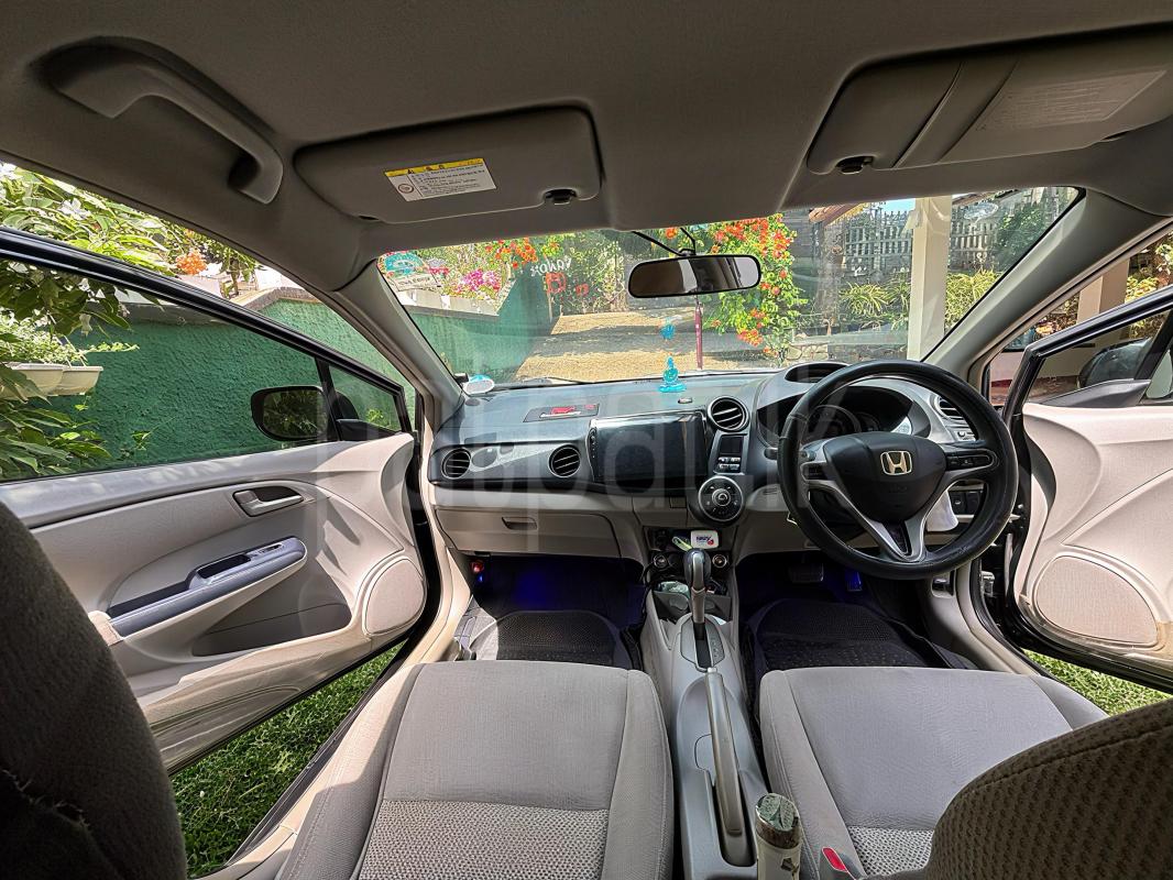 Advertisement image 3