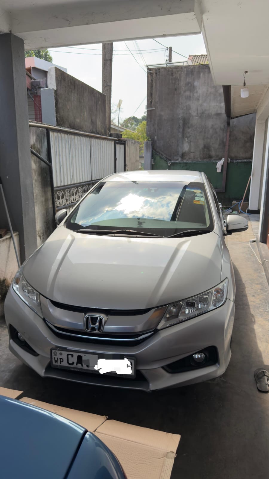 Honda Grace 2016 - பயன்படுத்தப்பட்டது கார் sale in Sri Lanka - patpat.lk