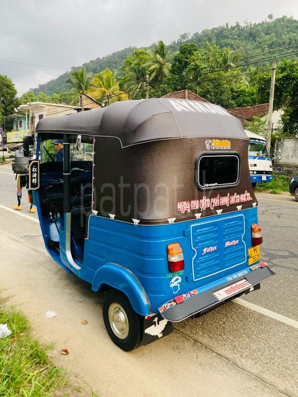 Bajaj Three Wheel 2011 - Used Three wheeler sale in Sri Lanka - patpat.lk