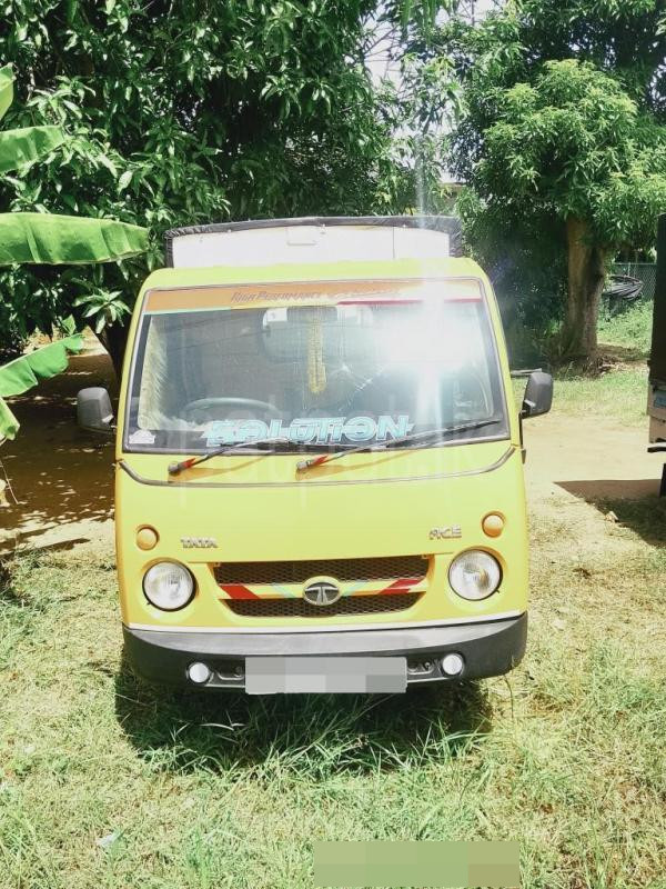 Tata Super Ace 2011 - பயன்படுத்தப்பட்டது டிரக் sale in Sri Lanka - patpat.lk