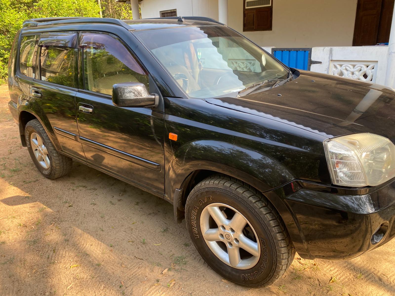 Nissan X Trail 2003 - பயன்படுத்தப்பட்டது SUV sale in Sri Lanka - patpat.lk
