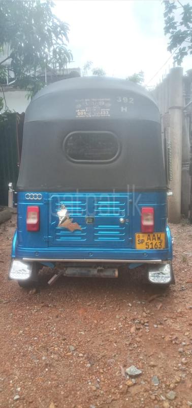 Bajaj Three Wheel 2015 - பயன்படுத்தப்பட்டது முச்சக்கர வண்டி sale in Sri Lanka - patpat.lk