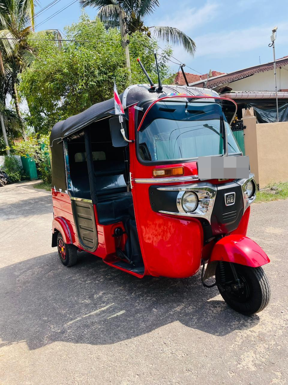 Bajaj Three Wheel 2015 - Used Three wheeler sale in Sri Lanka - patpat.lk
