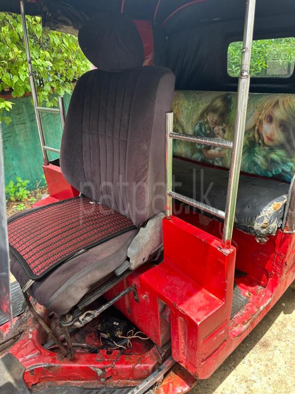 Advertisement image 4