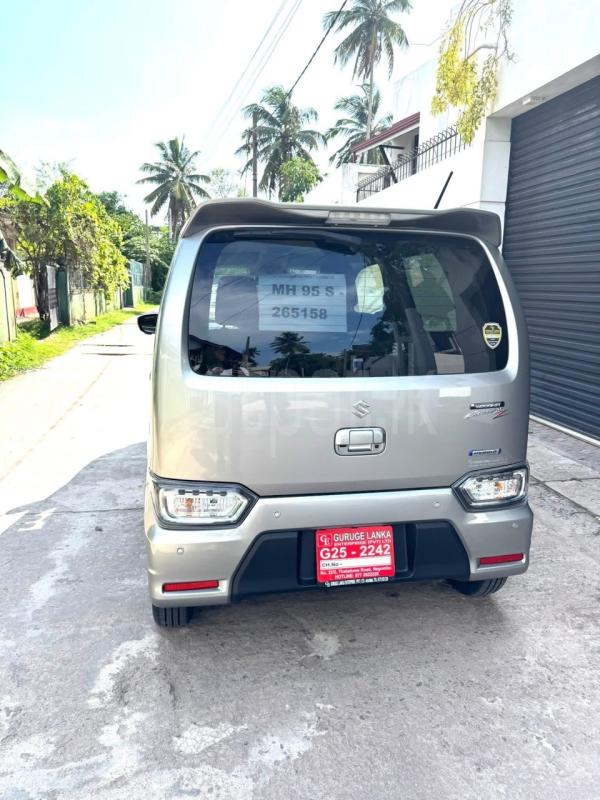 Advertisement image 6