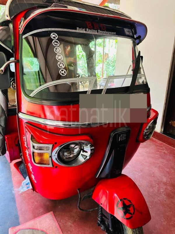 Bajaj Three Wheel 2012 - பயன்படுத்தப்பட்டது முச்சக்கர வண்டி sale in Sri Lanka - patpat.lk