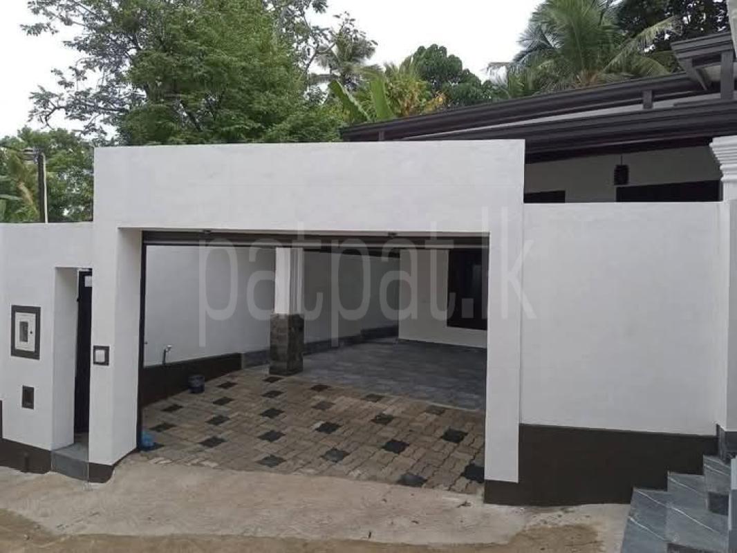 House for Sale in Kadawatha ads-image-1