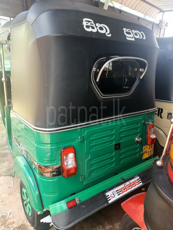 Bajaj 4 stroke 2015 - Used Three wheeler sale in Sri Lanka - patpat.lk