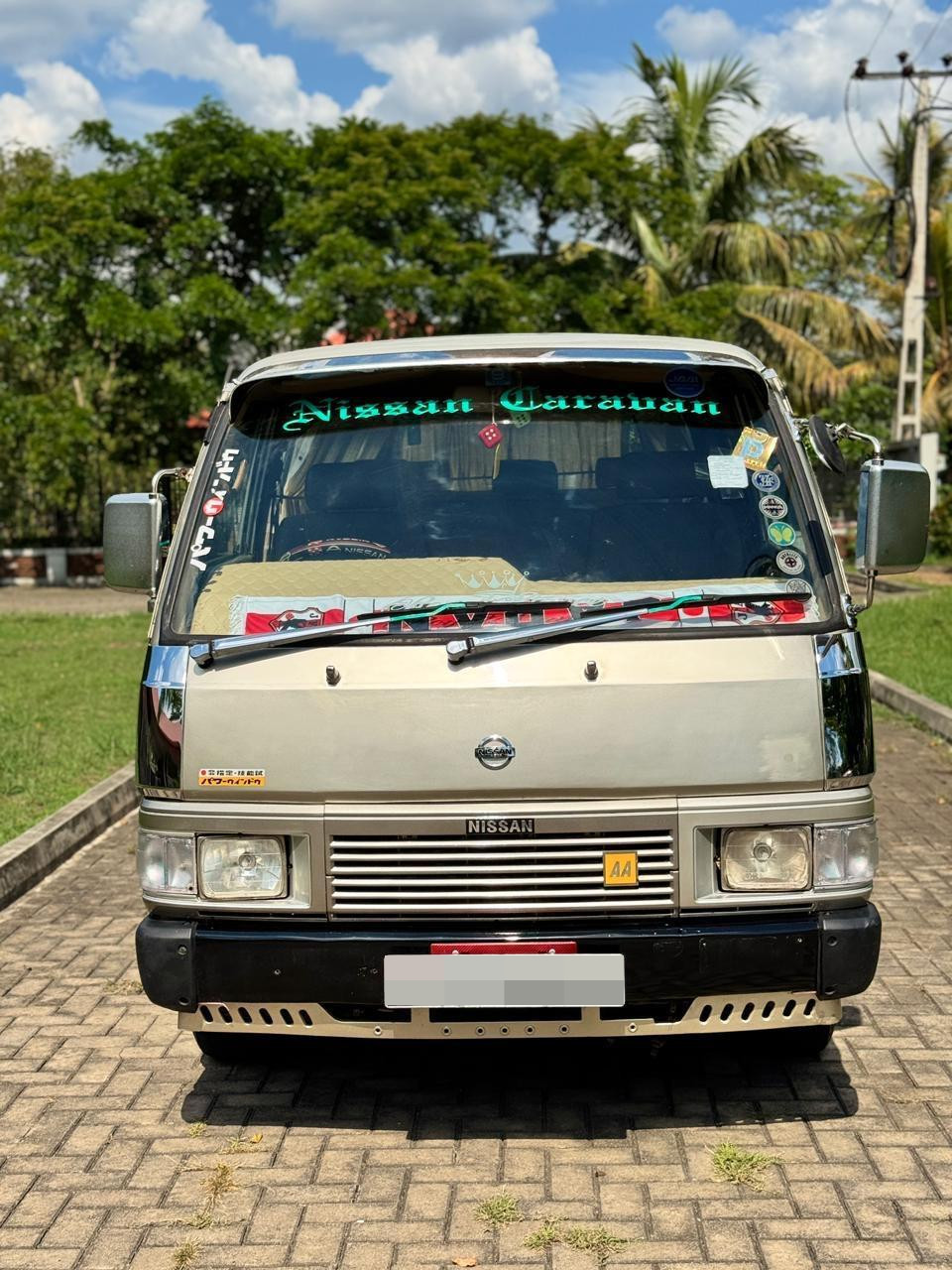 Nissan Caravan 1991 ads-image-1