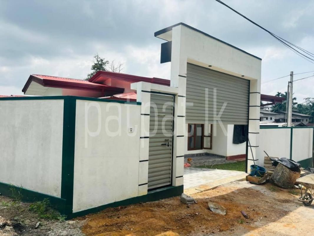 Advertisement image 1