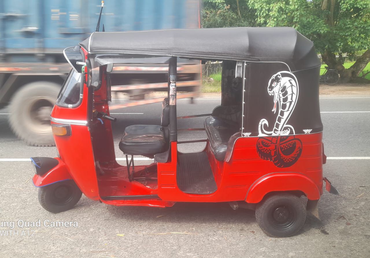 Bajaj 2 stroke 2007 - භාවිතා කරන ලද ත්‍රිරෝද රථය sale in Sri Lanka - patpat.lk