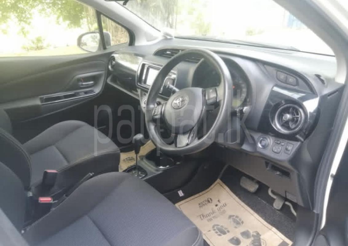 Toyota Vitz 2018 - பயன்படுத்தப்பட்டது கார் sale in Sri Lanka - patpat.lk
