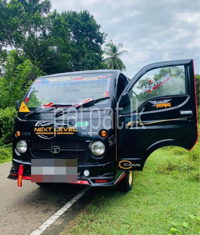 Advertisement image 1