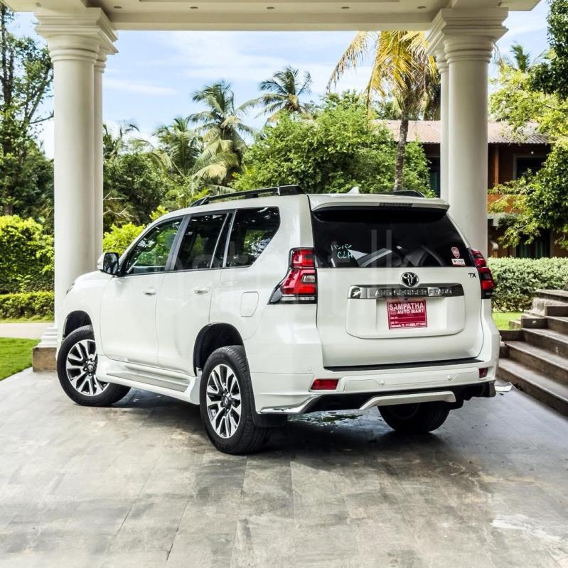 Advertisement image 6