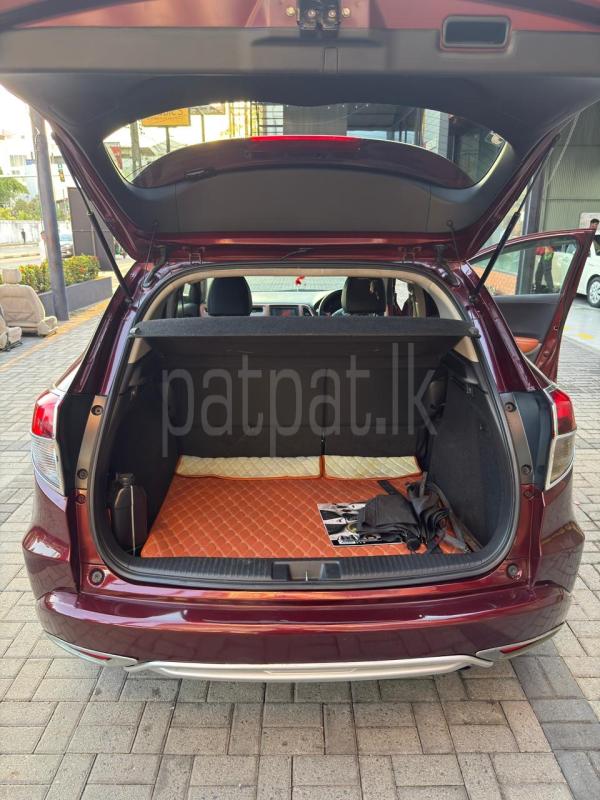 Honda Vezel 2014 - Used SUV sale in Sri Lanka - patpat.lk