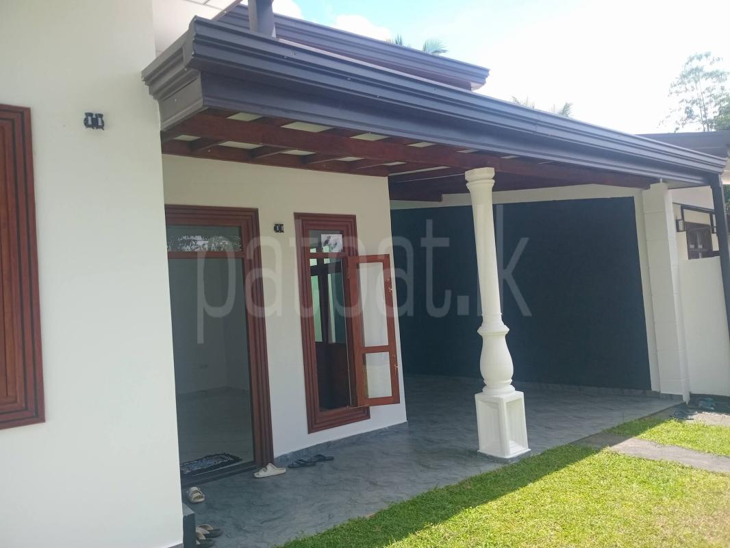 House for Sale in Homagama ads-image-1