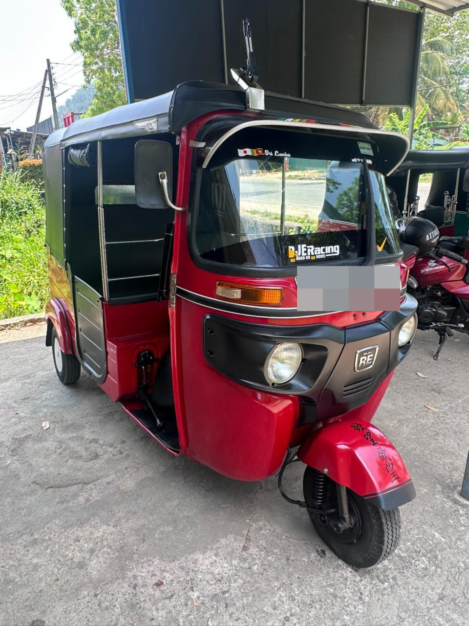 Bajaj Three Wheel 2014 - භාවිතා කරන ලද ත්‍රිරෝද රථය sale in Sri Lanka - patpat.lk
