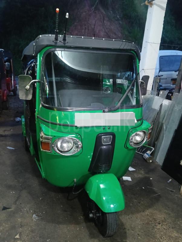 Bajaj 4 stroke 2011 - பயன்படுத்தப்பட்டது முச்சக்கர வண்டி sale in Sri Lanka - patpat.lk