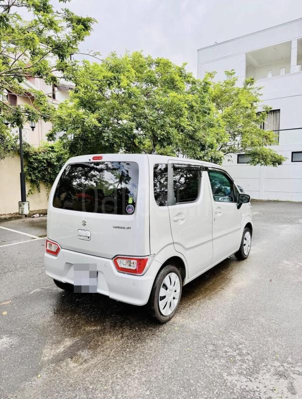 Suzuki Wagon R 2024 - Used Car sale in Sri Lanka - patpat.lk