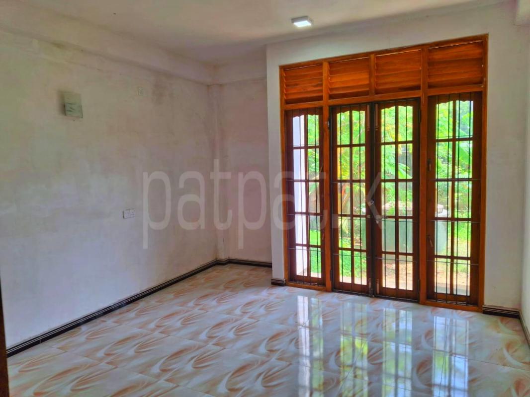 House for Sale in Kurunegala ads-image-1