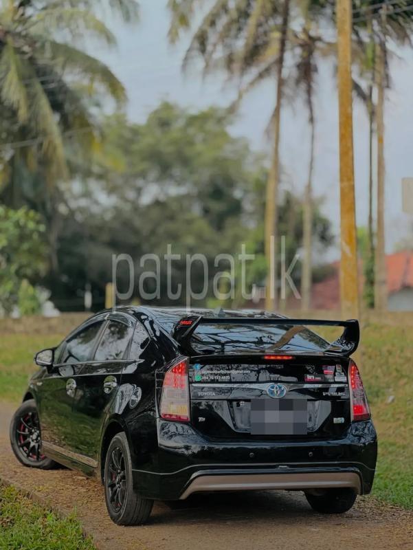 Toyota Prius 2012 - பயன்படுத்தப்பட்டது கார் sale in Sri Lanka - patpat.lk