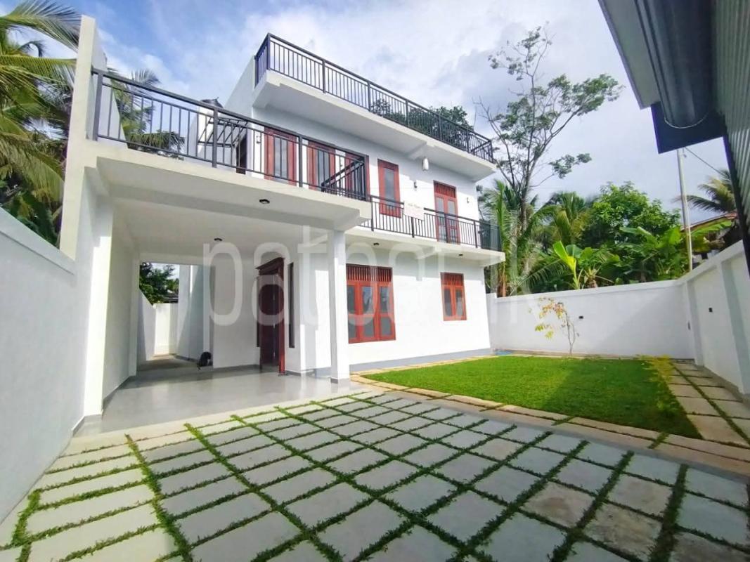 Advertisement image 1