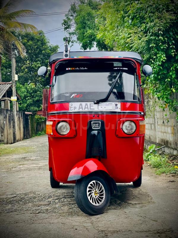 Bajaj Three Wheel 2012 - பயன்படுத்தப்பட்டது முச்சக்கர வண்டி sale in Sri Lanka - patpat.lk