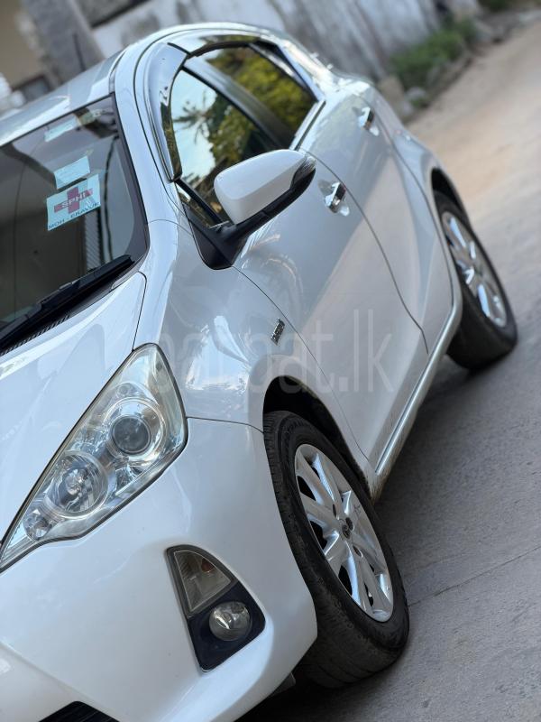Toyota Aqua 2013 - பயன்படுத்தப்பட்டது கார் sale in Sri Lanka - patpat.lk