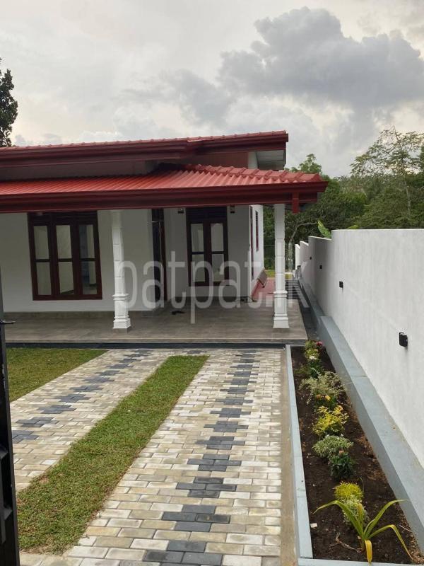 House for Sale in Kaduwela ads-image-1