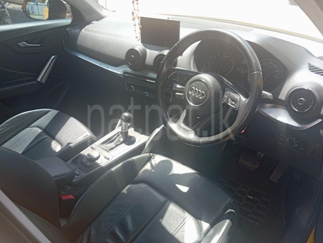 Audi Q2 2017 - භාවිතා කරන ලද SUV රථය sale in Sri Lanka - patpat.lk