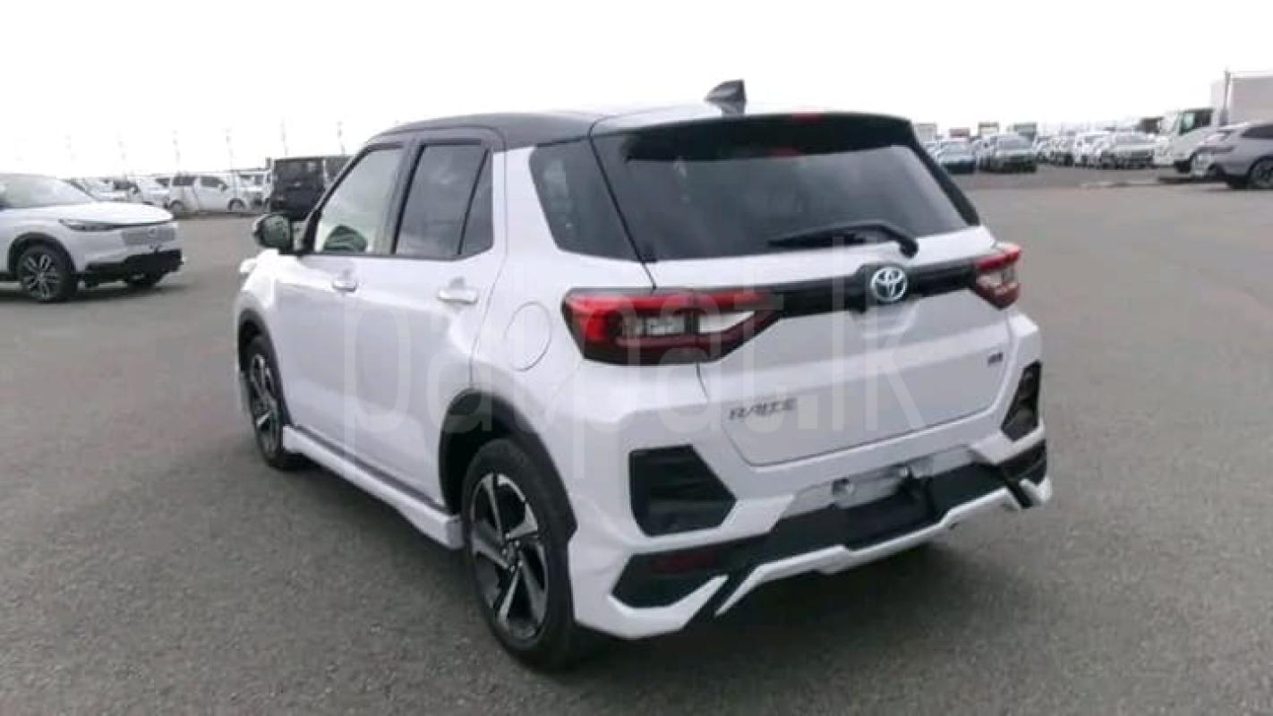 Advertisement image 1