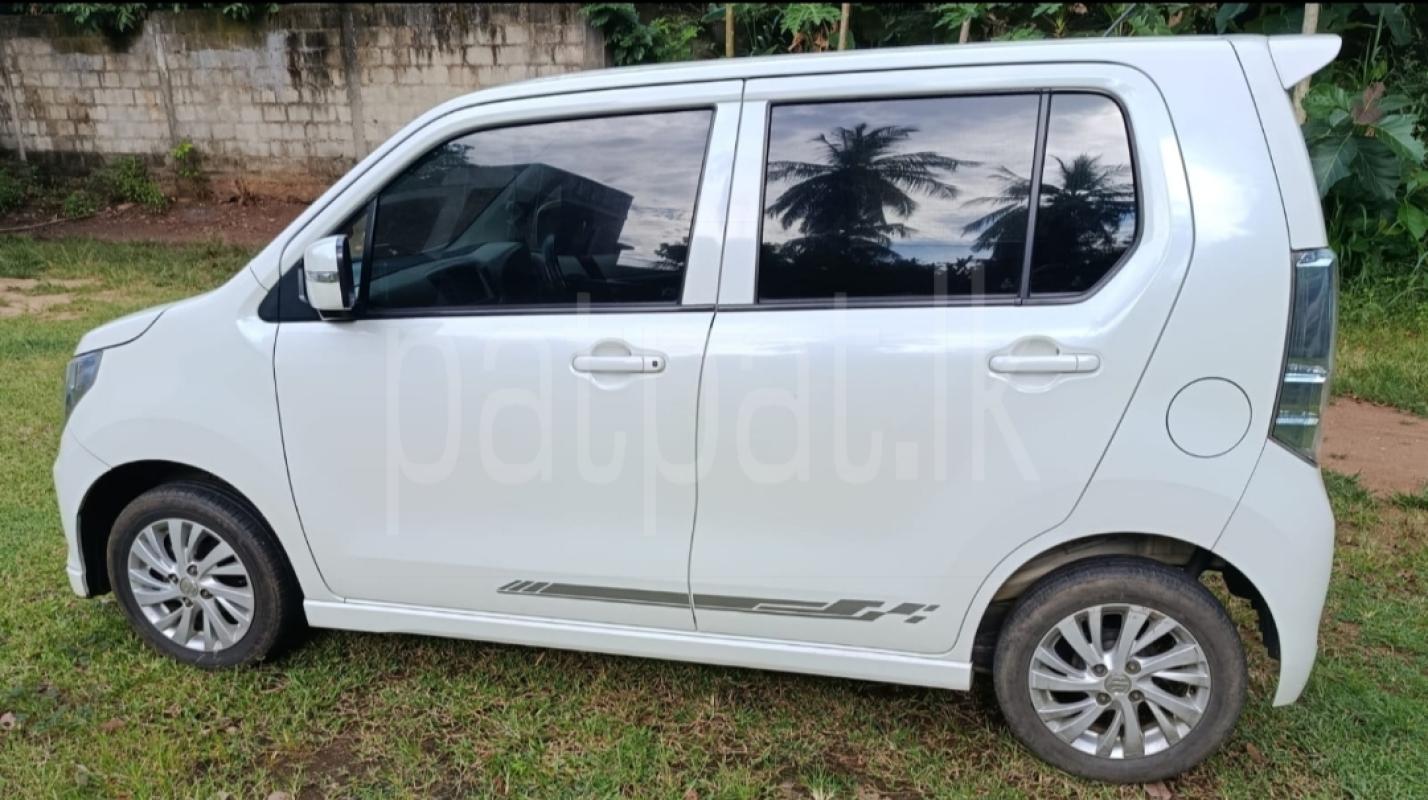 Advertisement image 1