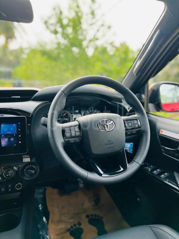 Advertisement image 6