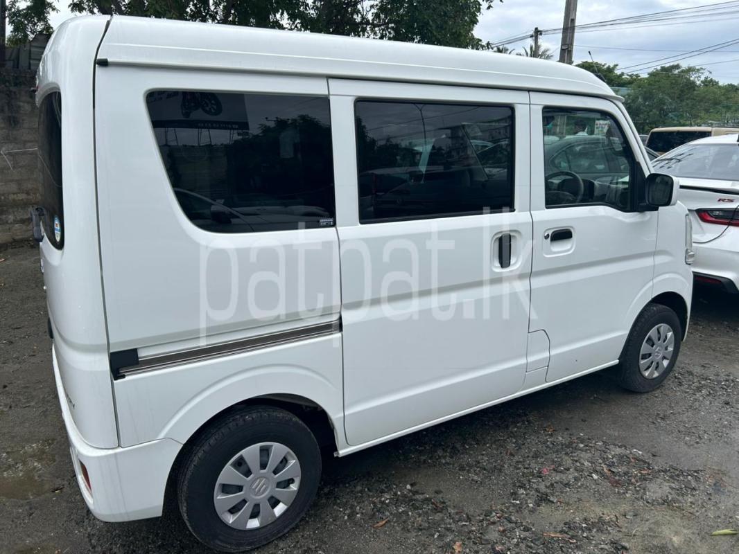 Advertisement image 3