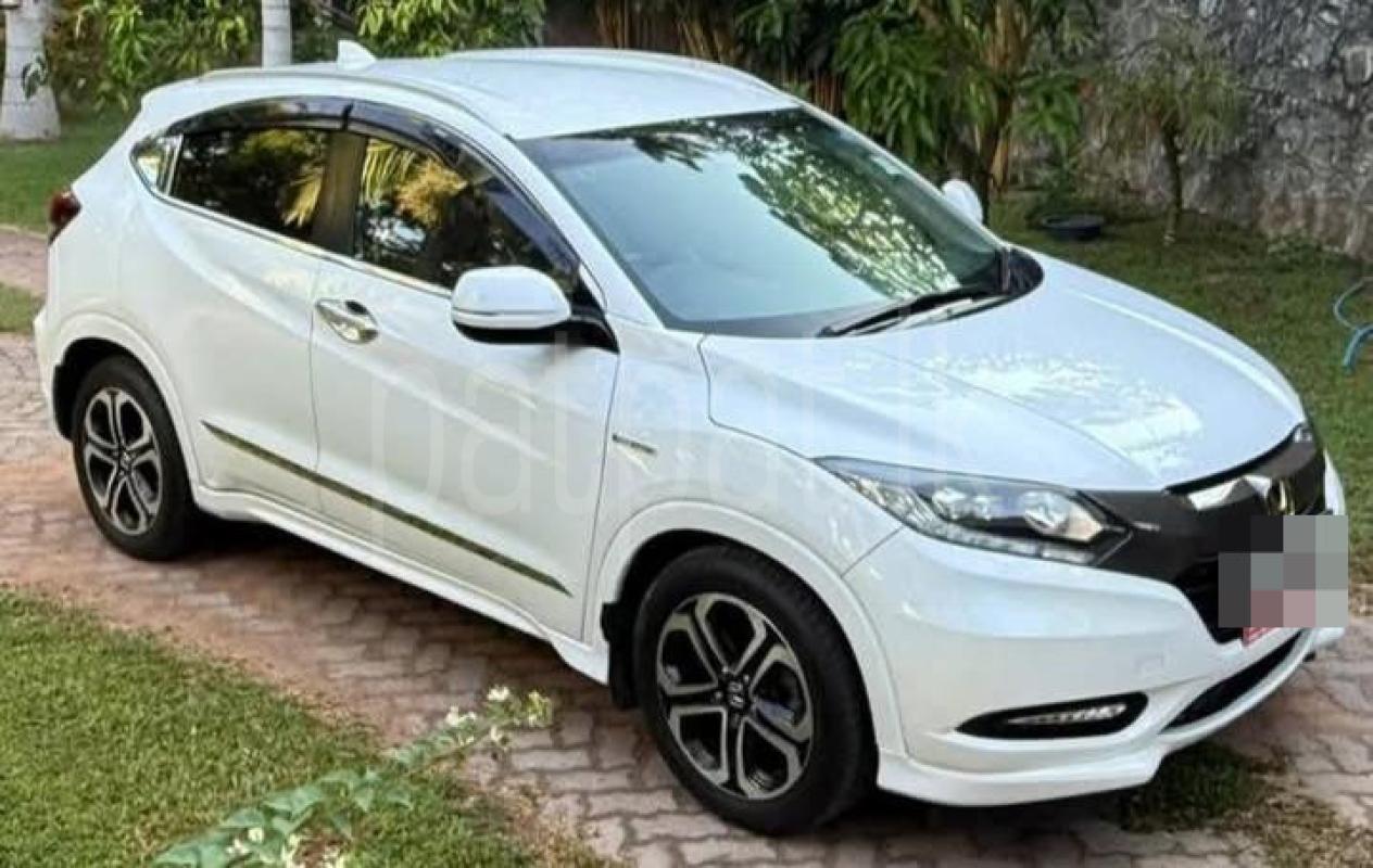 Honda Vezel 2014 - Used SUV sale in Sri Lanka - patpat.lk