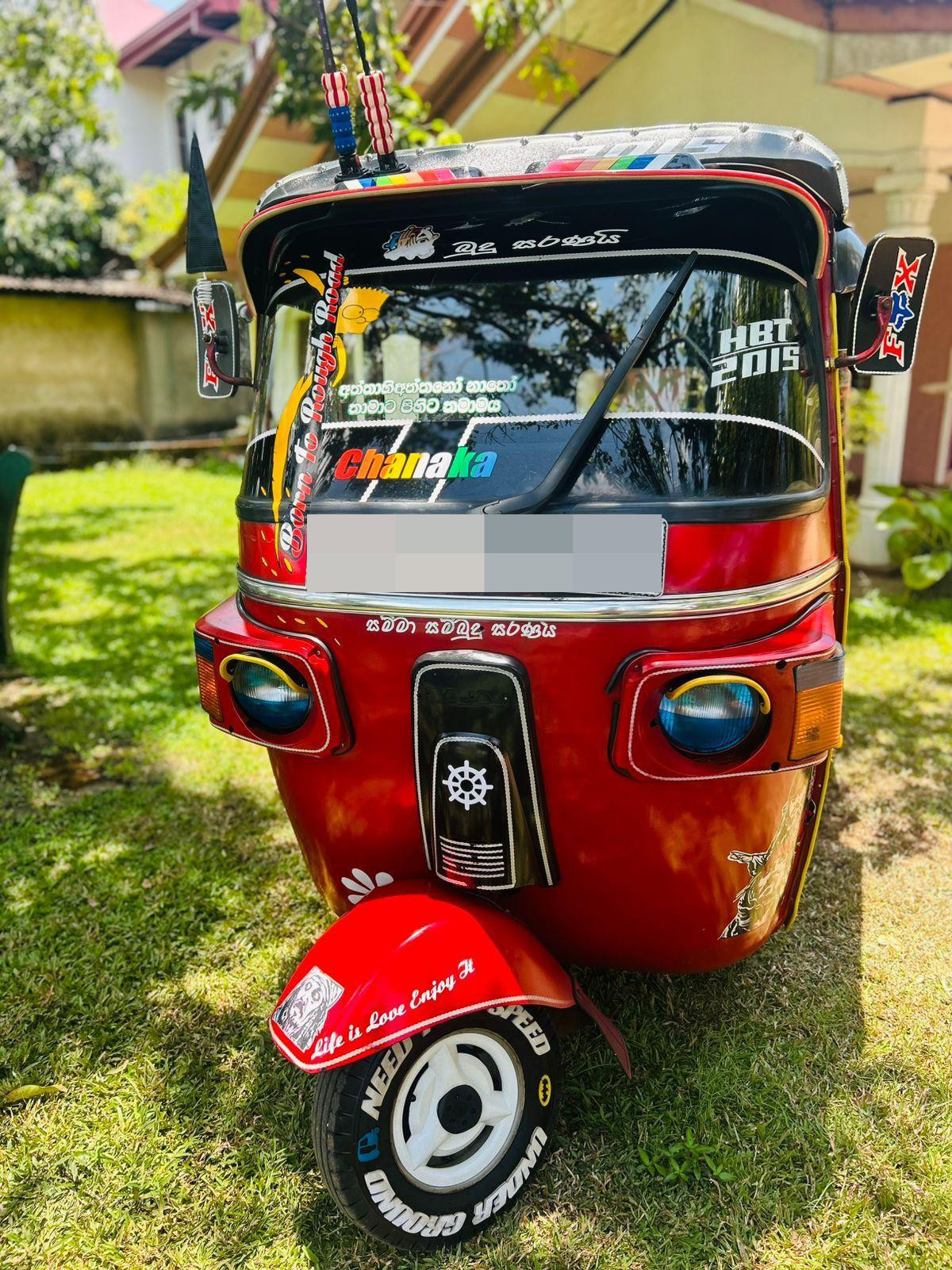 Bajaj Three Wheel 2011 - භාවිතා කරන ලද ත්‍රිරෝද රථය sale in Sri Lanka - patpat.lk